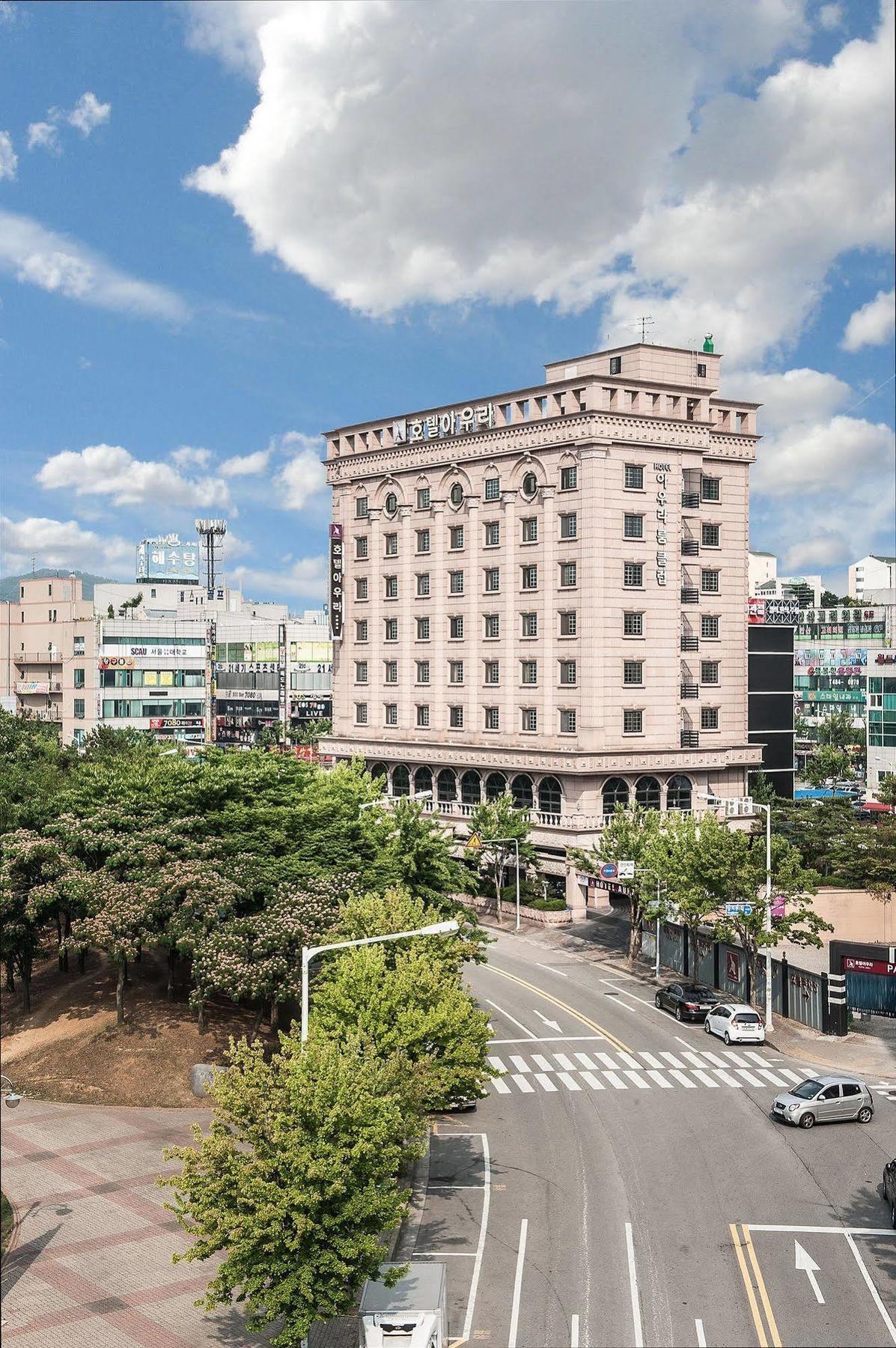 Aura Hotel Ansan Exteriér fotografie